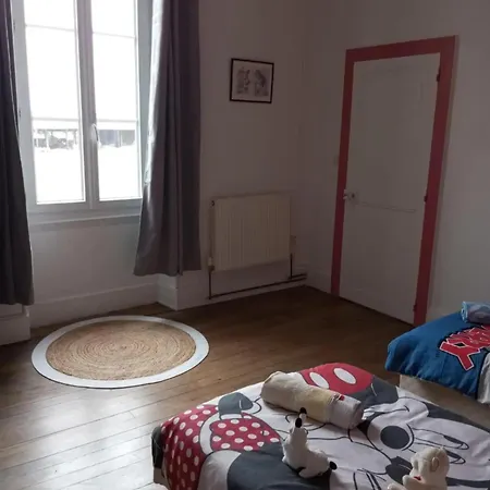 Holiday home Maison Independante Avec Grande Piscine Et Jardin