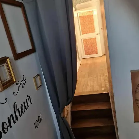 Maison Independante Avec Grande Piscine Et Jardin Holiday home